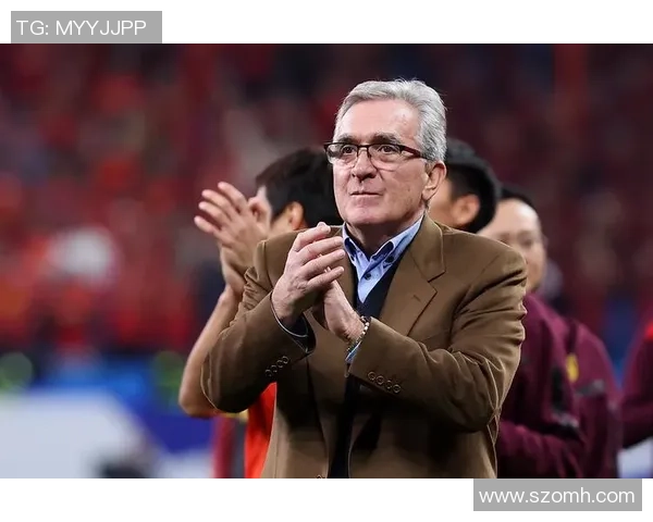 超清4K足球壁纸球星高清全面屏精美设计尽显运动激情