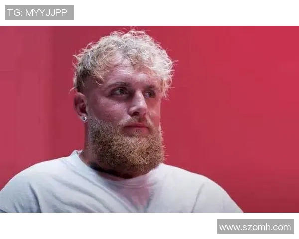 曾是足球球星如今转行打拳击 他是如何从绿茵场走向拳台的